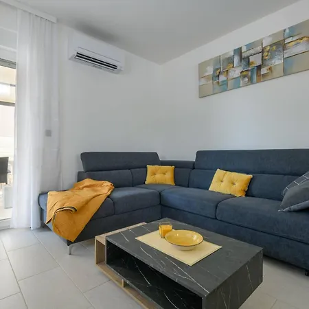 Gracijela Holiday home *